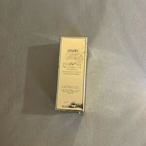 Jouer foundation